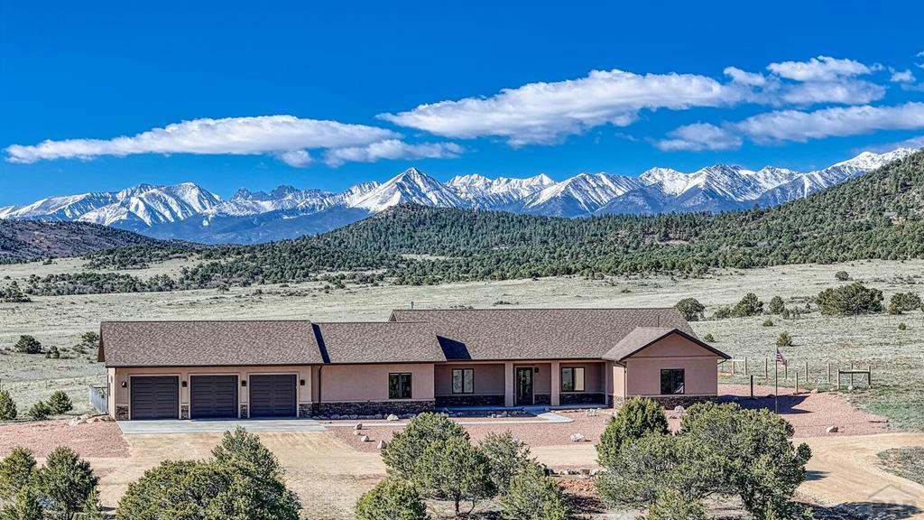 575 ROUNDUP RD, WESTCLIFFE, CO 81252, photo 1 of 72
