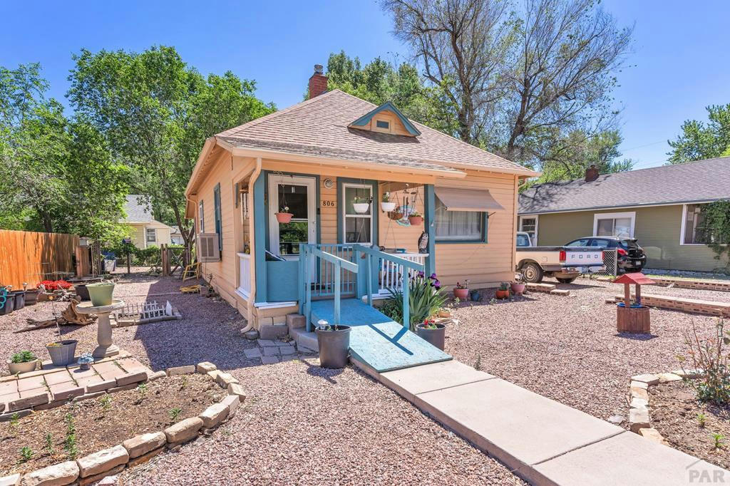 806 S 4TH ST, CANON CITY, CO 81212, photo 1 of 36